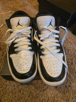 Mens Jordan 1 low SE size 8