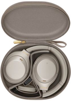 Sony Wh-1000 xm4 headphones