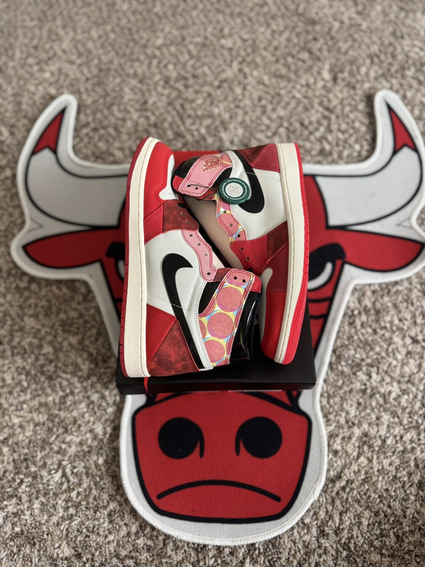 Air Jordan 1 Retro High OG (Spider-Man Across the Spider-Verse)