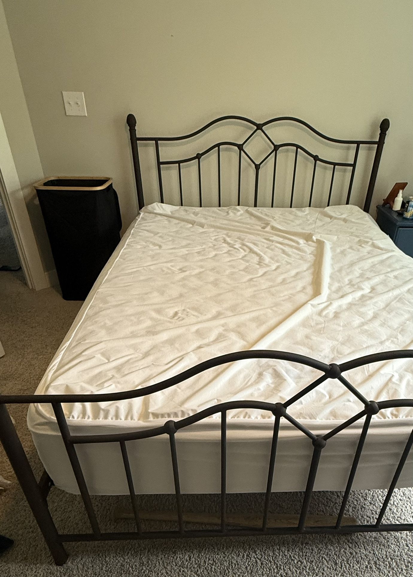 Queen Metal Bed Frame