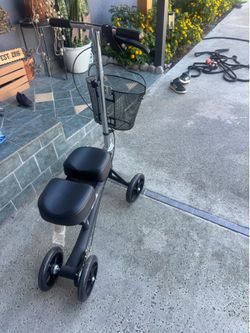 Scooter for leg injury