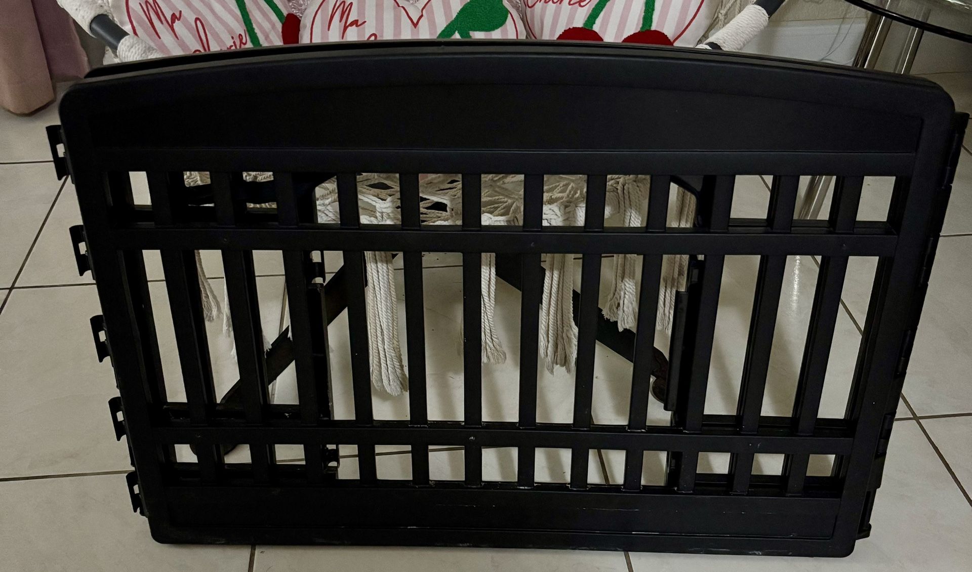 Foldable Pet Playpen/Gates for small dogs or puppies.