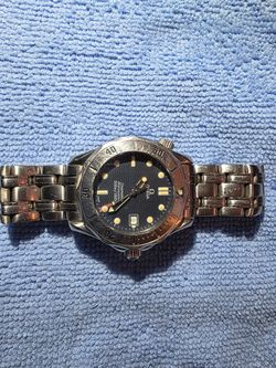 Omega Seamaster Mid Size Quartz Movement Authentic