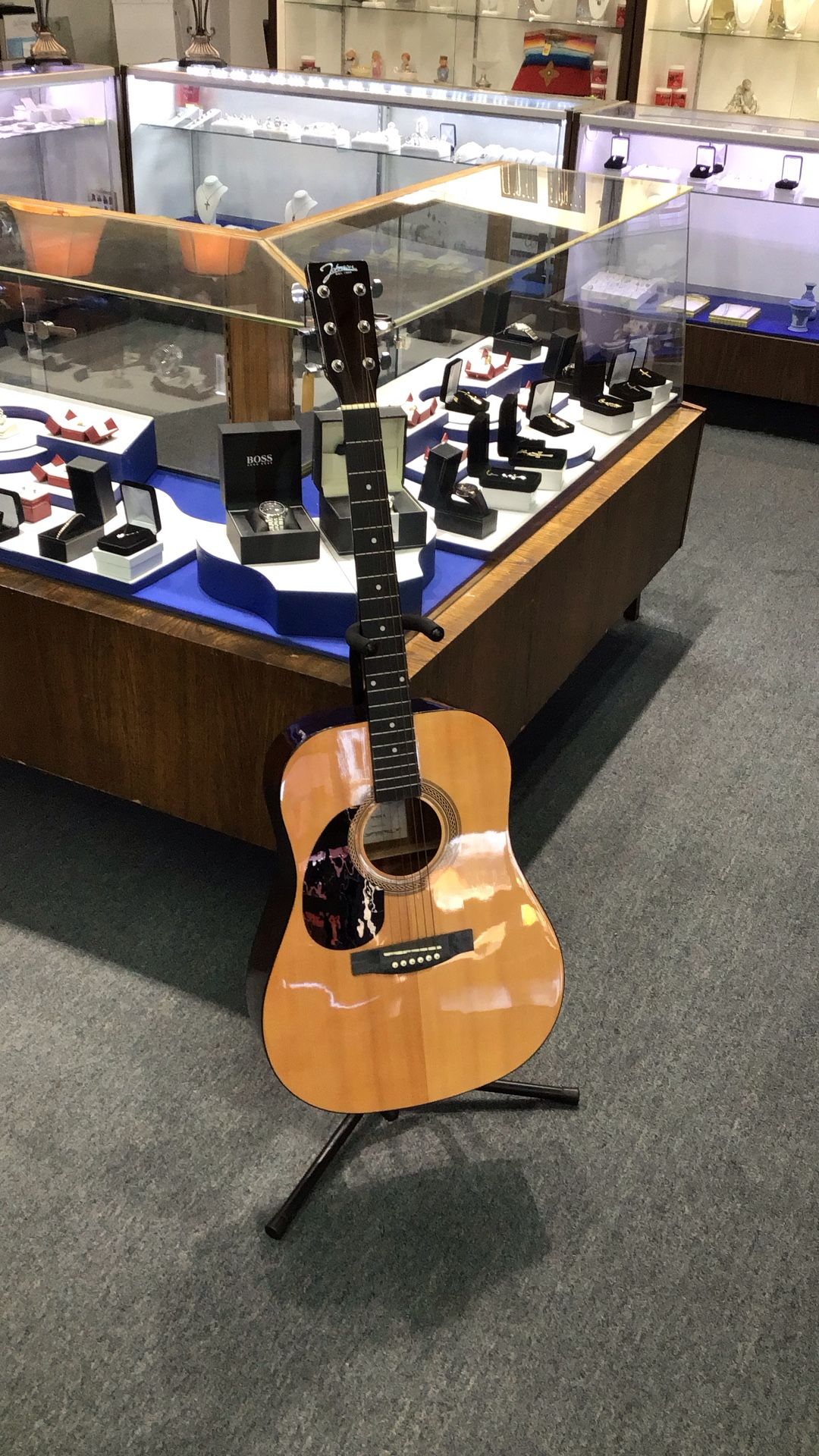 Johnson Left Handed Acoustic Guitar JG624 N 