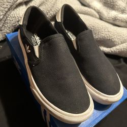 Woman’s Adidas Shoes 