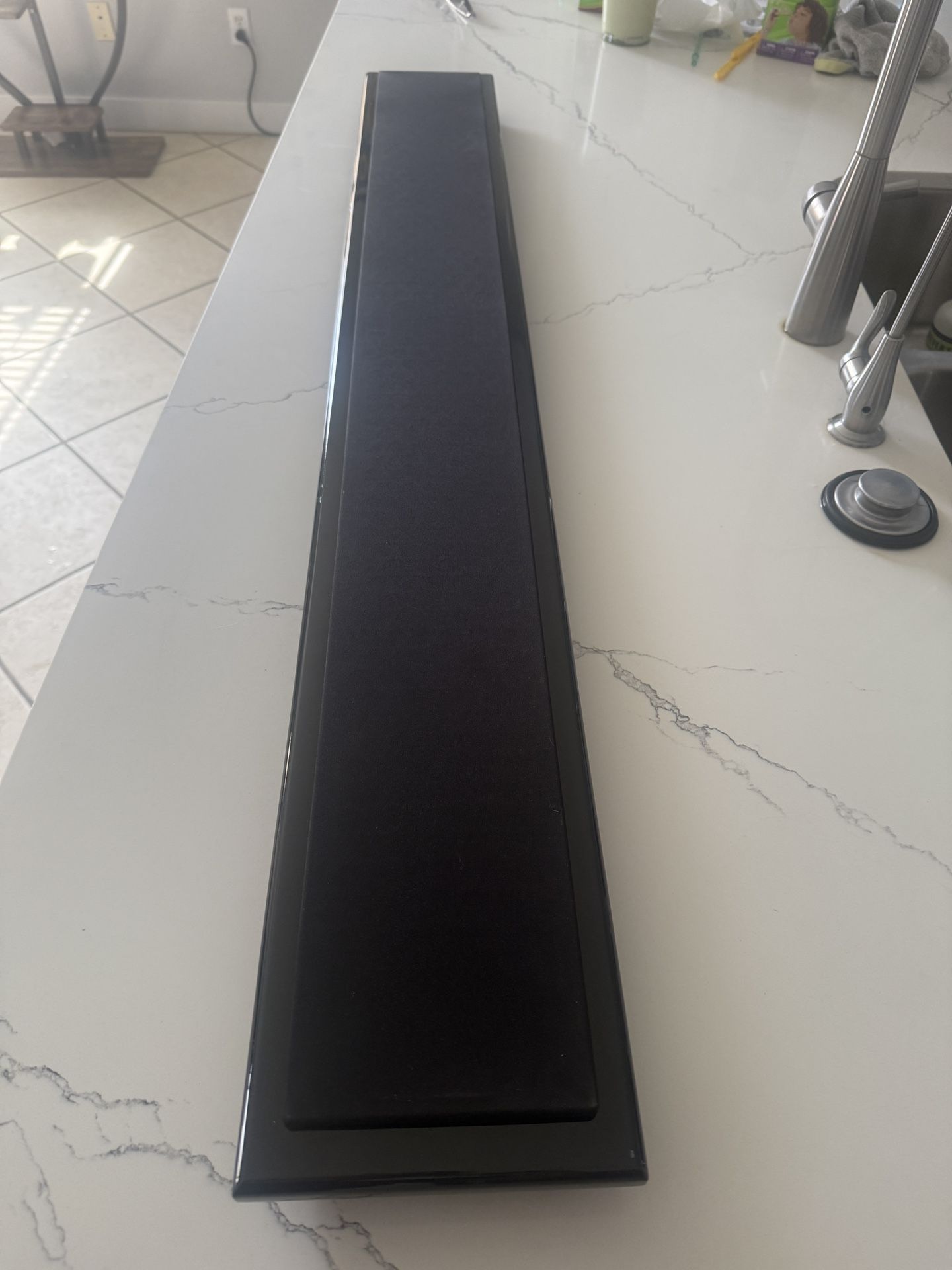 Martin Logan SLMX3 soundbar