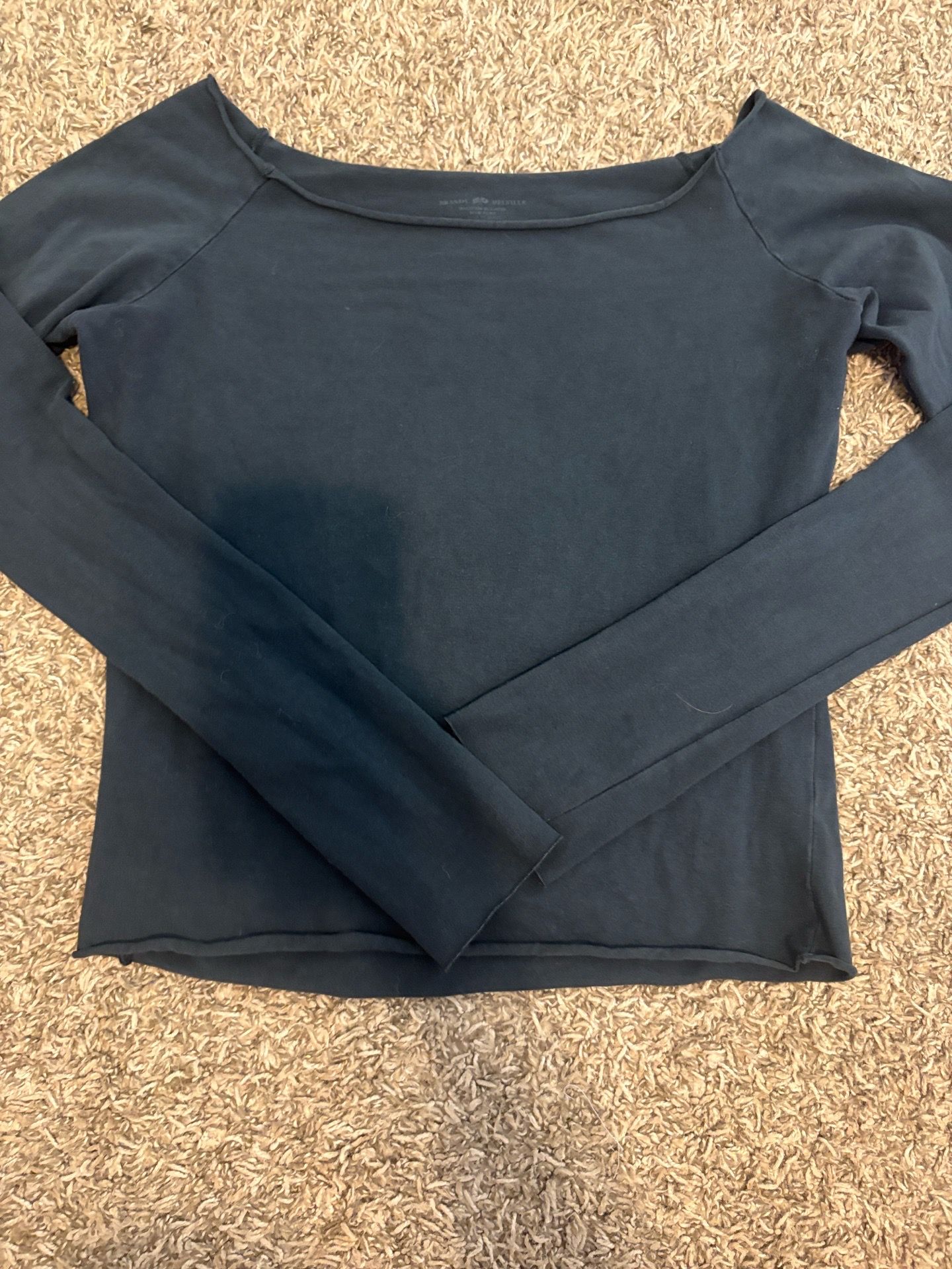 Brandy Melville off the shoulder tee