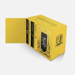 Harry Potter Hufflepuff Collector Set 