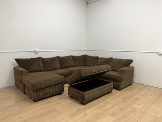 Sectional Couch - Free Delivery
