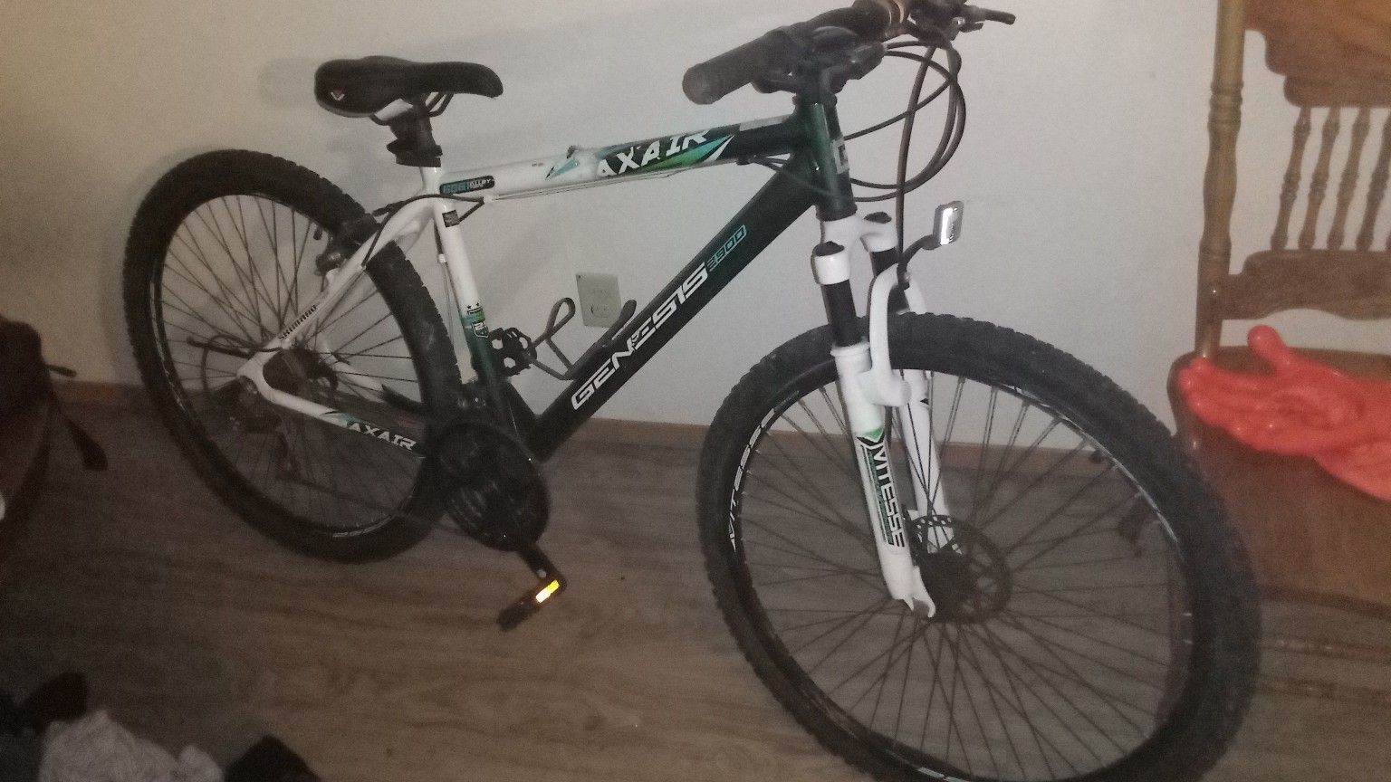 Genesis mountain bike 