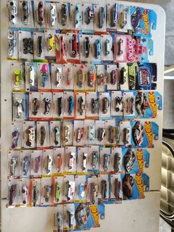 Hot Wheels Box Mix 72 Cars