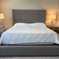 Queen Size Bed With Mattress 