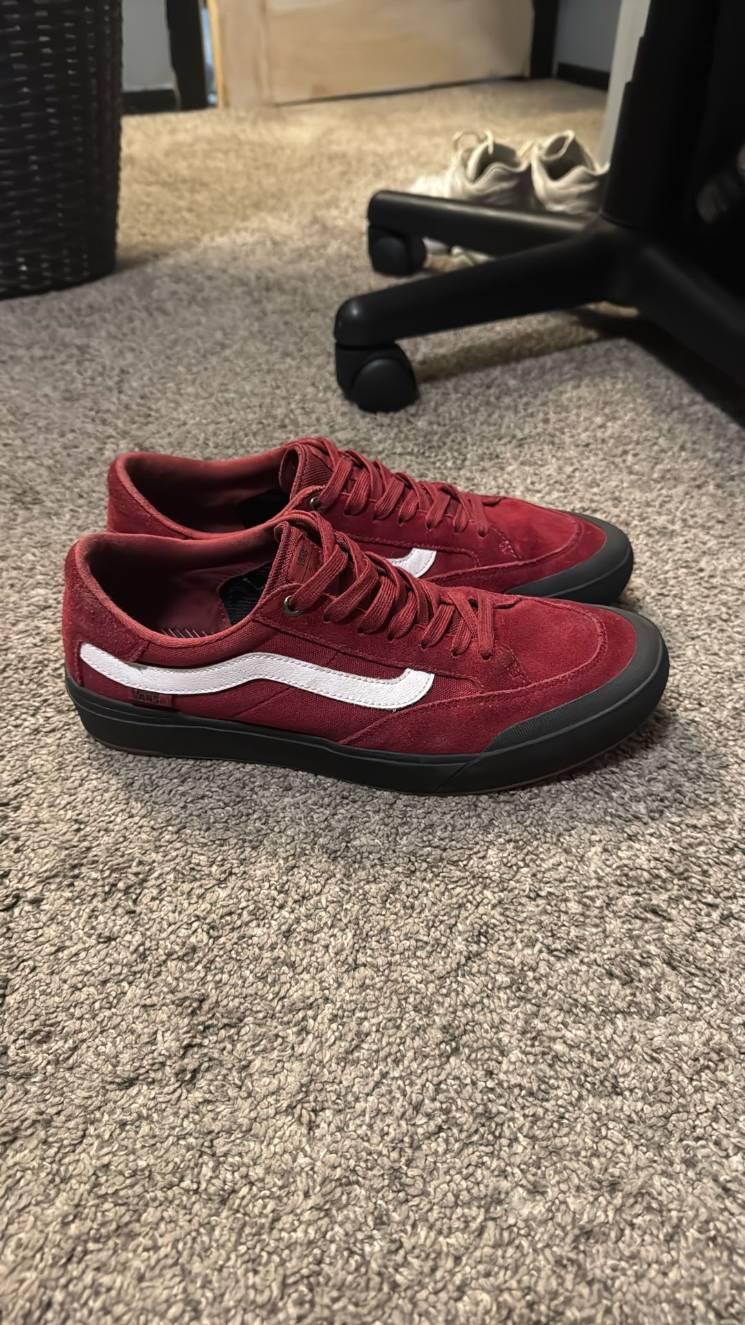 Vans Velvet Red Men’s Size 10.5