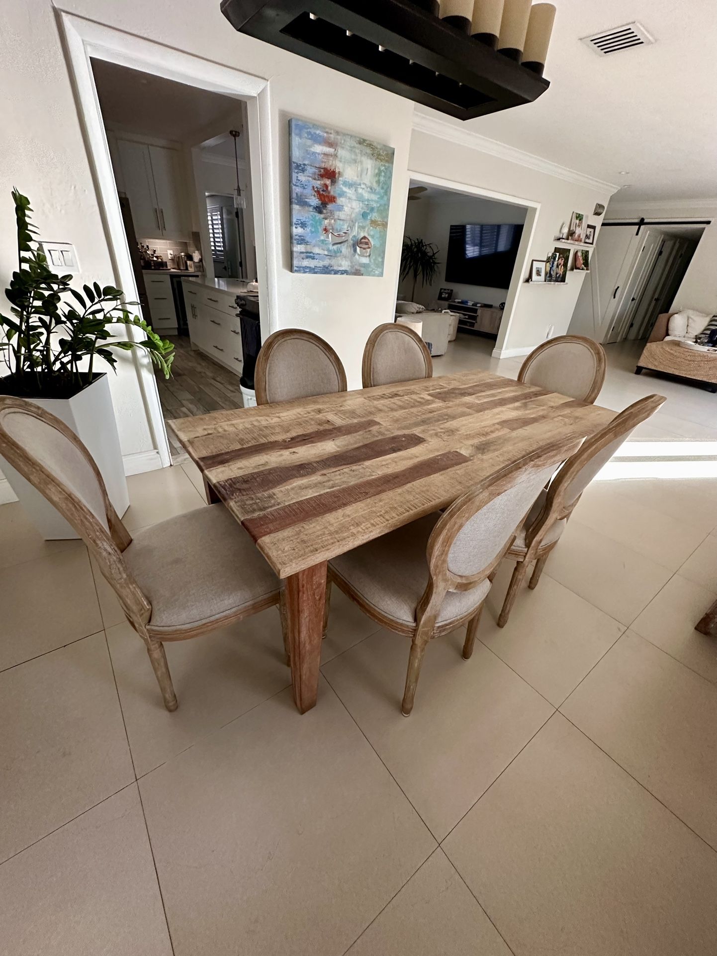 Nadeau Dining Table & Chairs