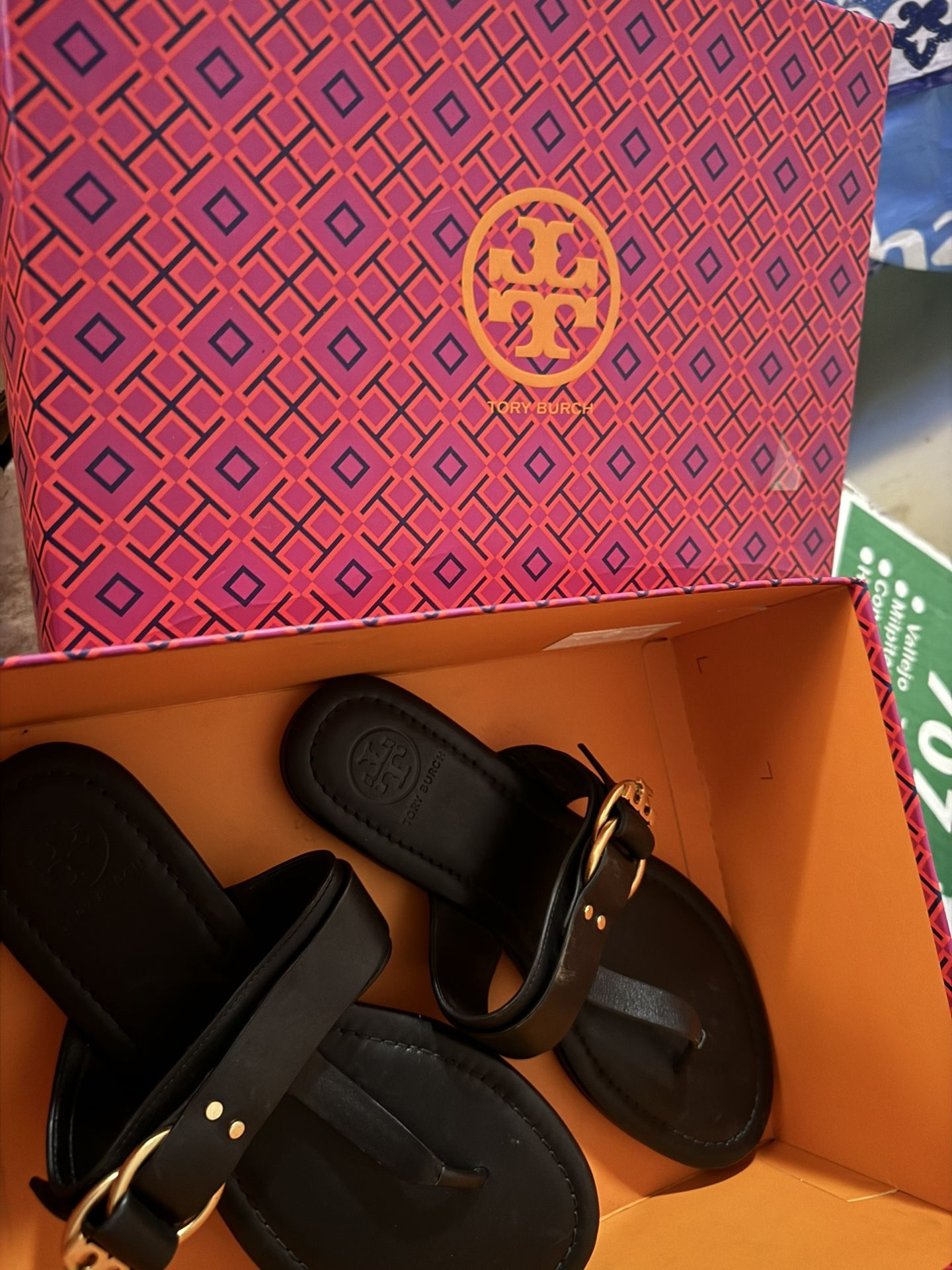 Tory Burch Flats Sandals