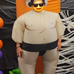 Costume Sumo Wrestler 