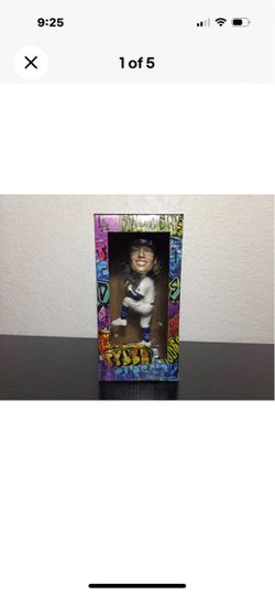 Tyler Glasnow Los Angeles Dodgers 2024 Graffiti Bobblehead