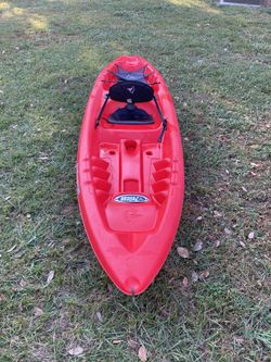 Pelican Challenger 100 fishing kayak