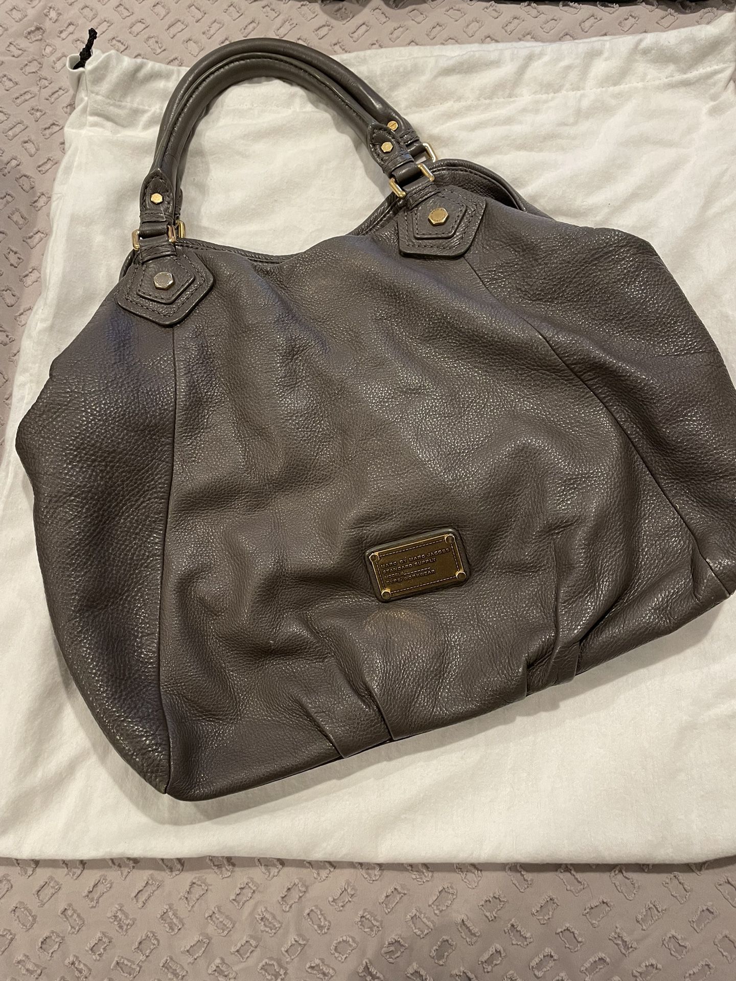 Beautiful Gray Leather Marc Jacobs Large hobo Bag