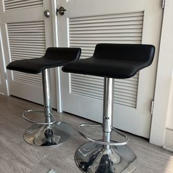 Adjustable Barstool Set