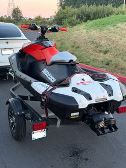 2024 Seadoo Spark Trixx & 2024 Trailer