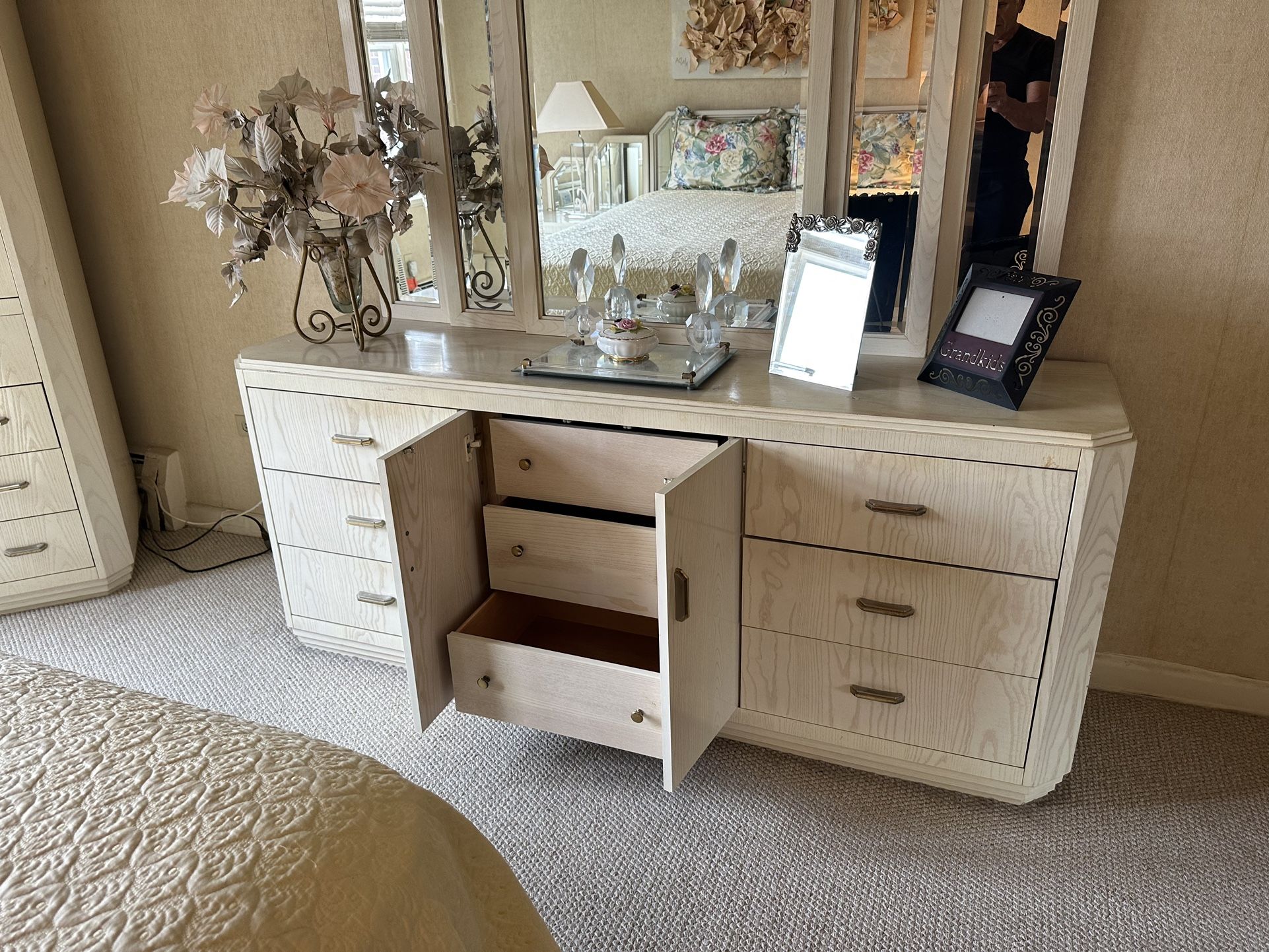 Furniture For Free for Sale in Brooklyn, NY OfferUp