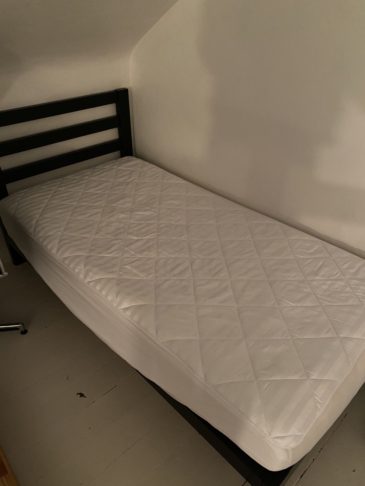 twin bed + mattress
