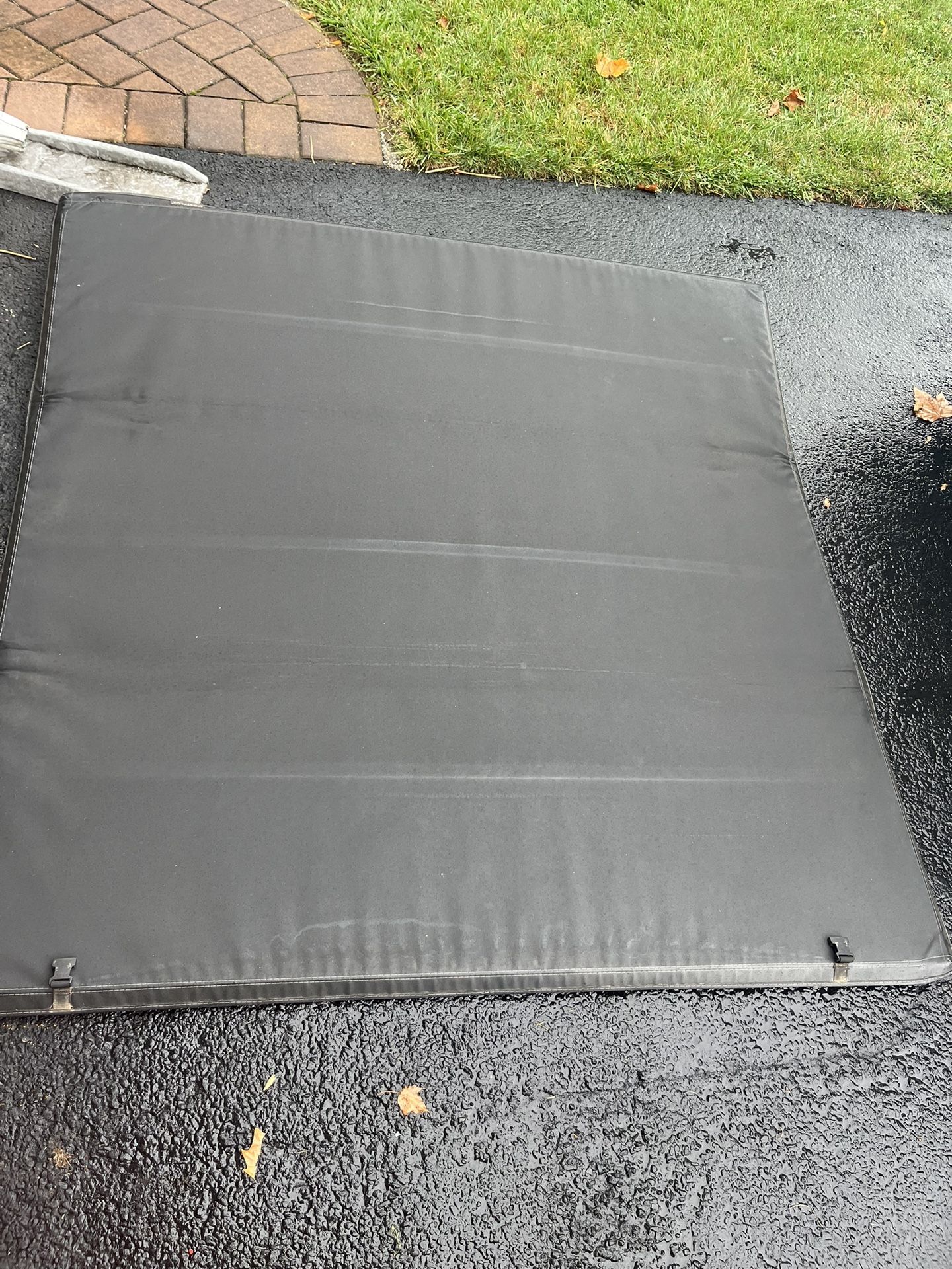 Trifold Tonneau Cover F150