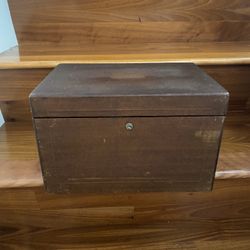 Antique Box / Possibly Used As A Humidor /1911