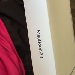 Brand New In The Box Apple MacBook Air Pro m4