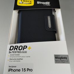 Strada iPhone 15 Pro Case $25