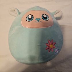 Squishmallow Levi The Lamb 8 Inches