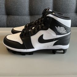 Air Jordan 1 Retro MCS Black White Baseball Cleats “Panda” Mens