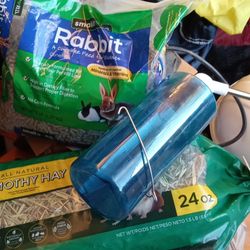 Rabbit Food Timothy Hay And Water Bottle