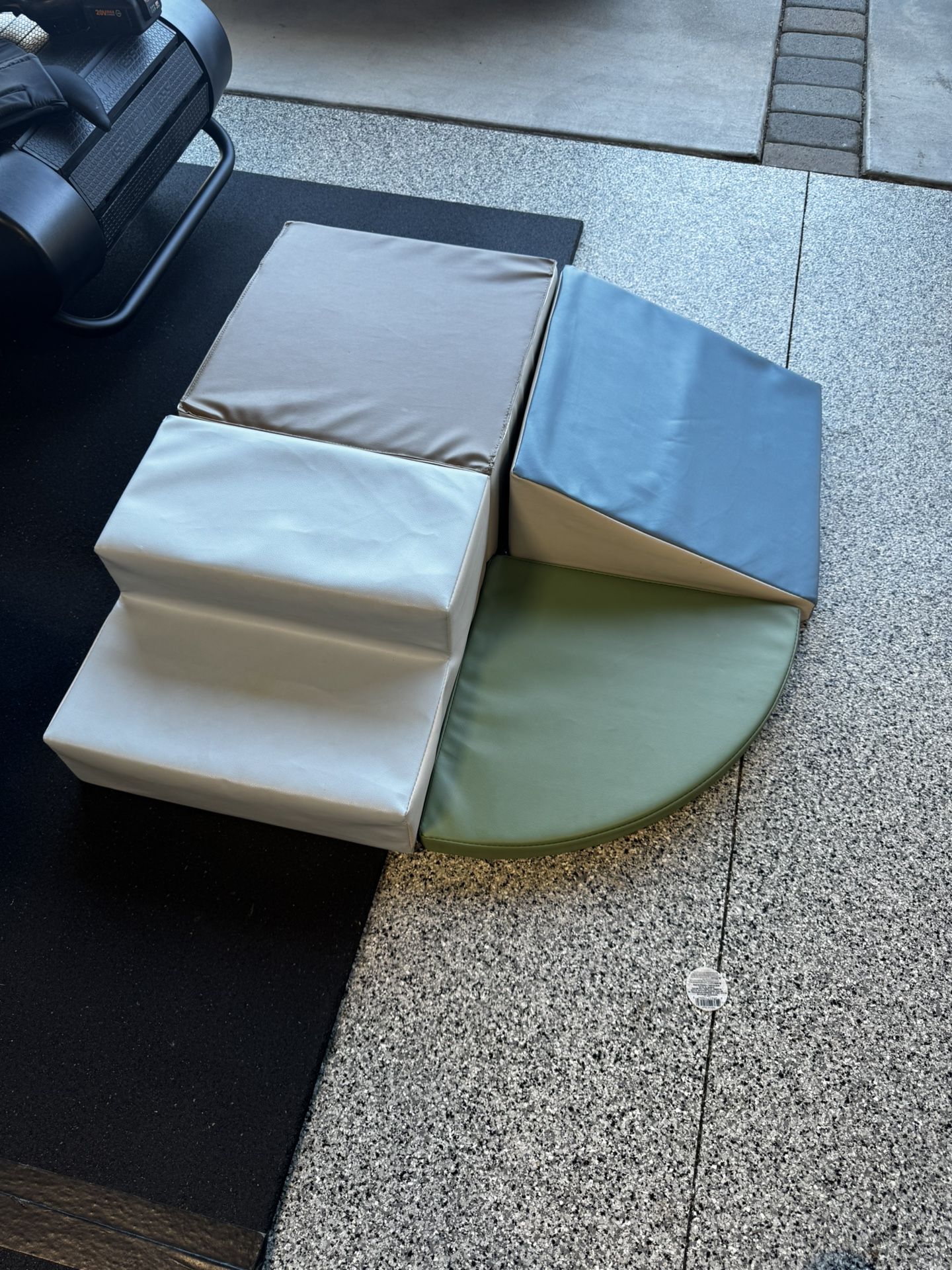 4 Piece climb and crawl Soft Foam blocks 