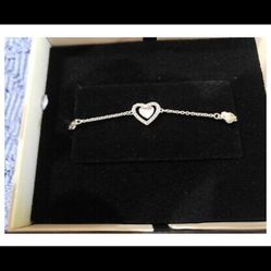 New Woman's Bracelet