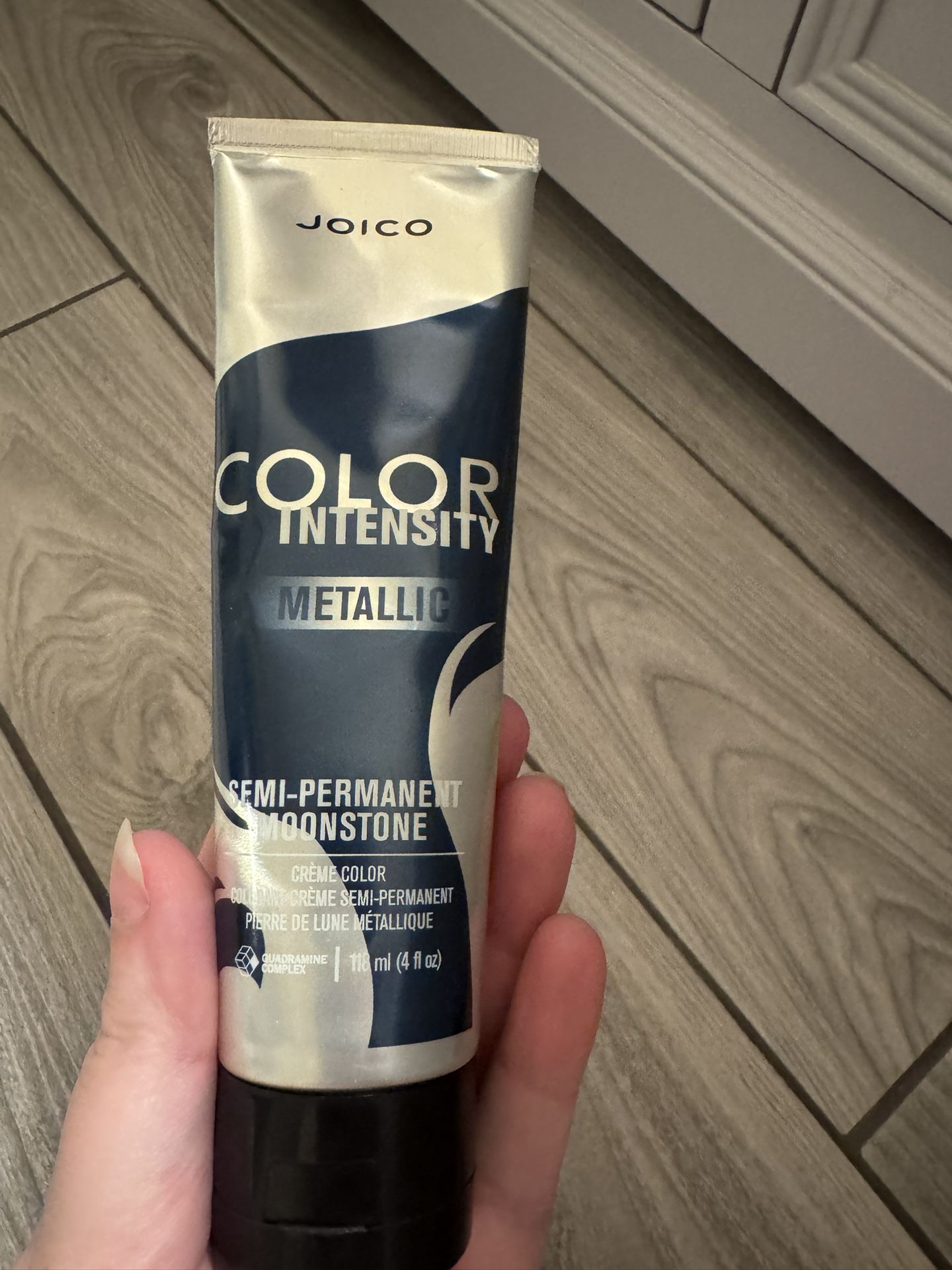 Jocio Hair Color