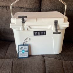 Open Box - YETI ROADIE 20 Cooler