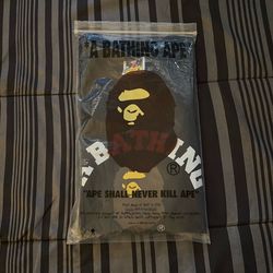 Bape tee medium