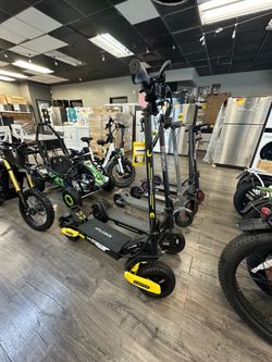 Electric Scooters Different Sizes READ DESCRIPTION PLEASE