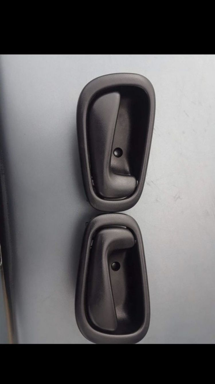 1998 to 2002 toyota corolla sport door handles