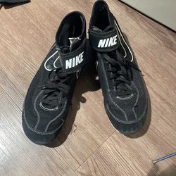 nike wresting shoes women’s size 7