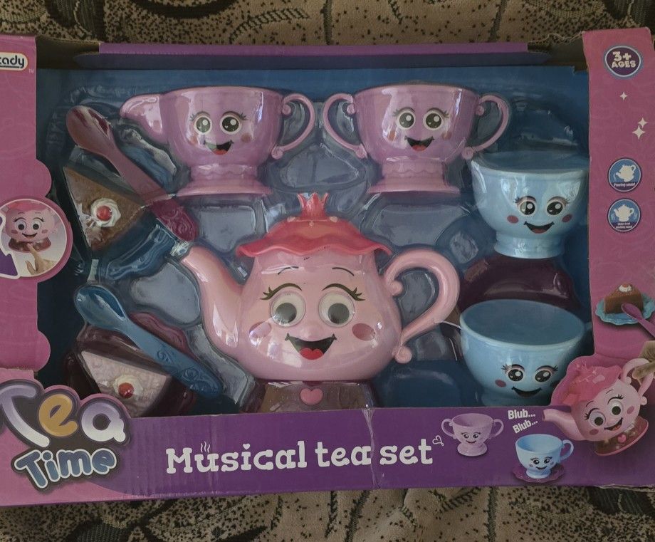 Musical tea set 