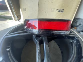 Rivian R1s Tail Light Lh