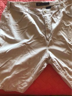 Men’s Shorts Sizes 44, Gently used No Stains or Tears
