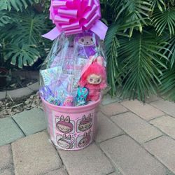 New LABUBU EASTER BASKET