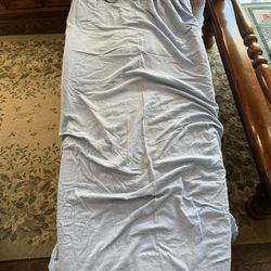 Nuga Best NM-5000 Therapeutic Massage Bed