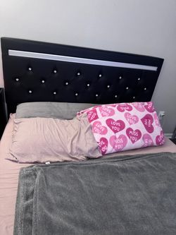 Black Tufted Upholstered Headboard with LED Strip