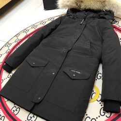 Canada Goose Women’s Trillium Parka Black Size XL