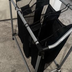 Gecheer Laundry Sorter with 4 Bags, Heavy-Duty Steel Frame, Rolling Casters, Removable Mesh Bags, 28.5 x 15.5 x 37.5 Inches, Black and Gray for Laundr